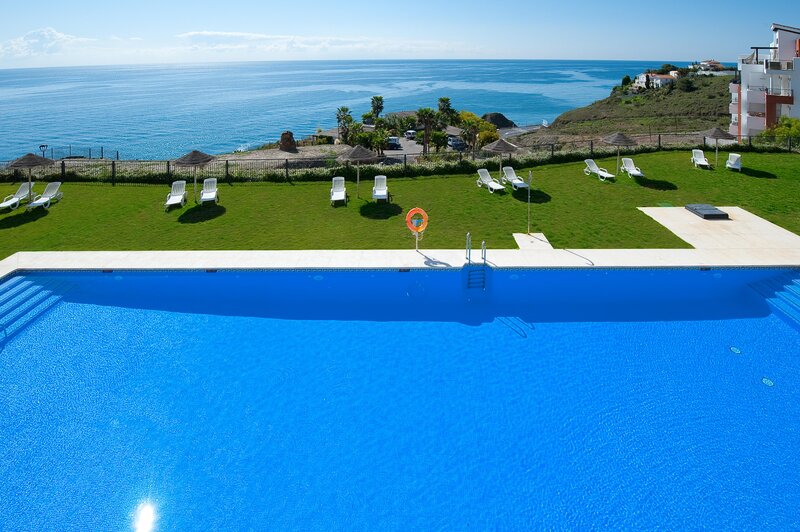 Olée Nerja Holiday Rentals 30