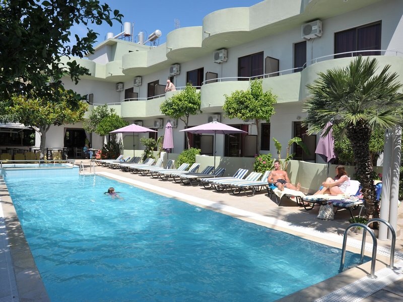 Anseli Hotel Apartments Studios 11