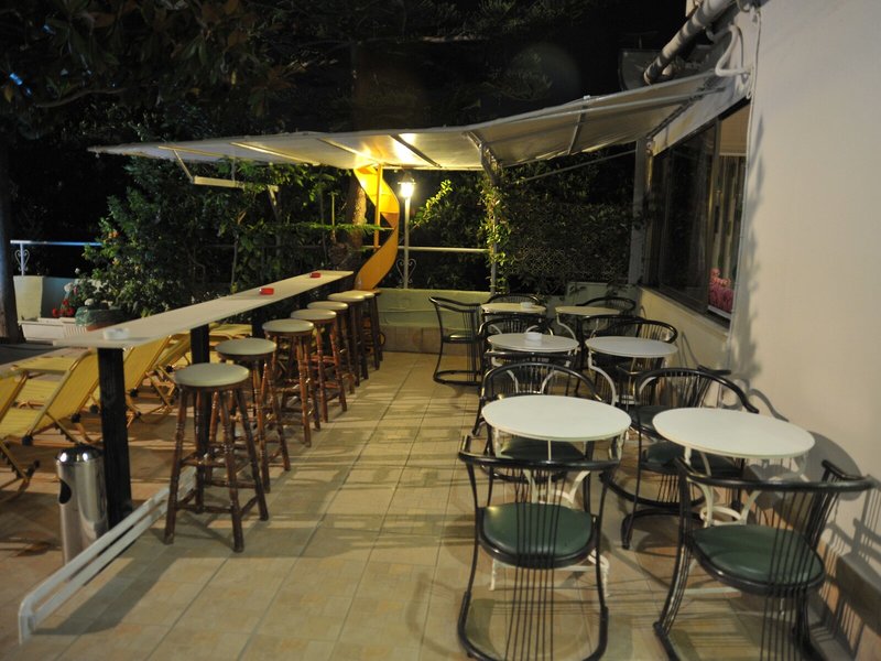 Anseli Hotel Apartments Studios 22