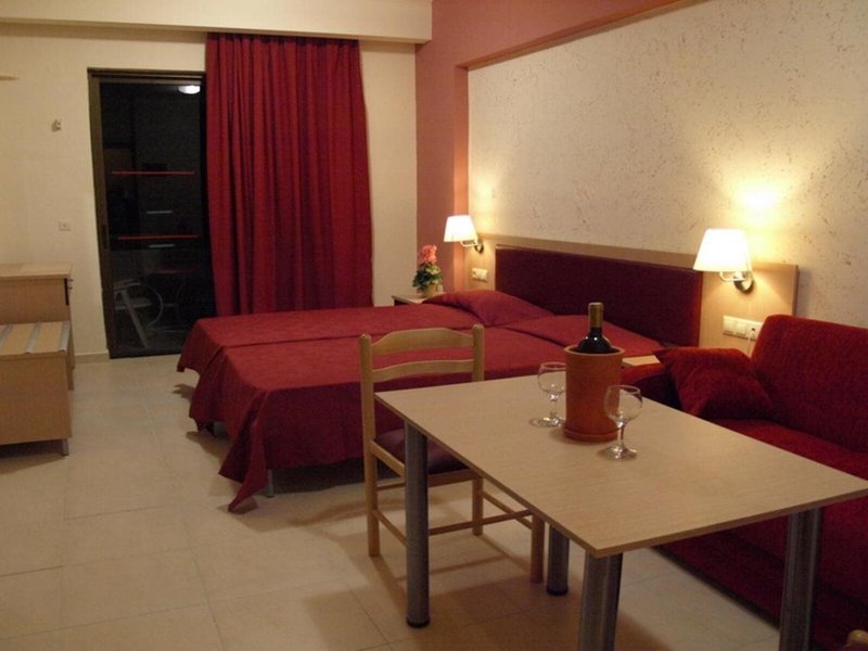 Anseli Hotel Apartments Studios 30