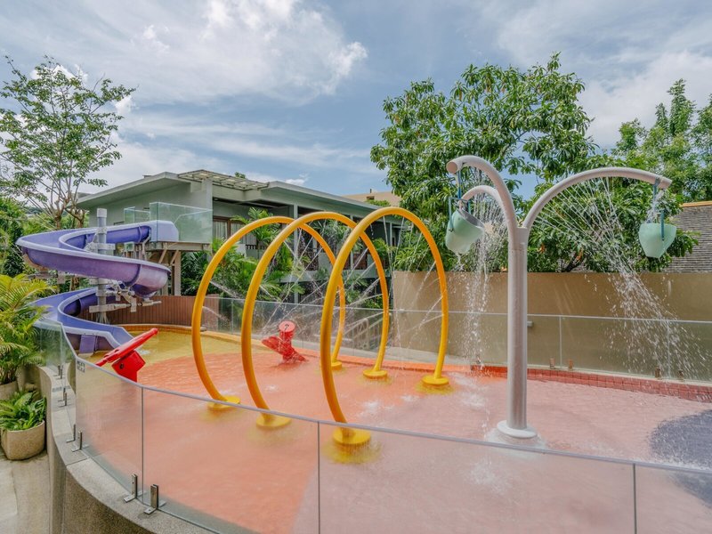 Metadee Concept Hotel 10