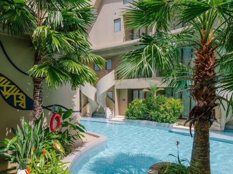 Metadee Concept Hotel 18