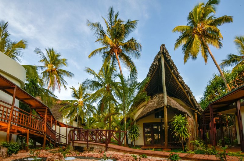 Kena Beach Hotel 13