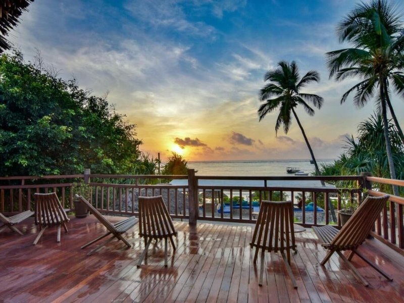 Kena Beach Hotel  5