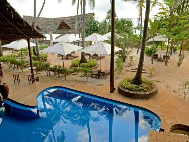 Kena Beach Hotel  15