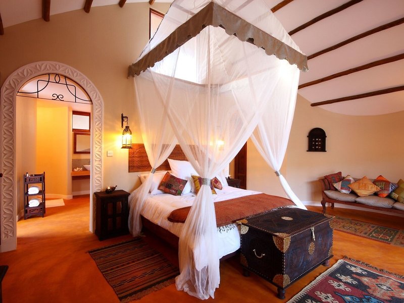 Kena Beach Hotel  38