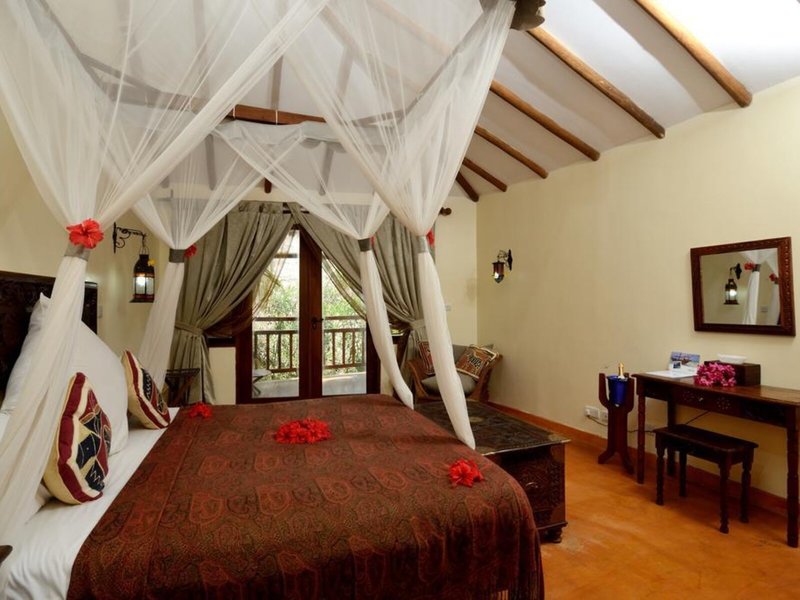 Kena Beach Hotel  42