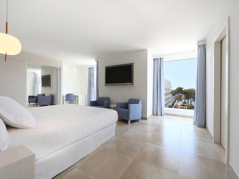 Iberostar Selection Santa Eulalia Ibiza 32