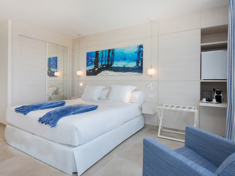 Iberostar Selection Santa Eulalia Ibiza 33