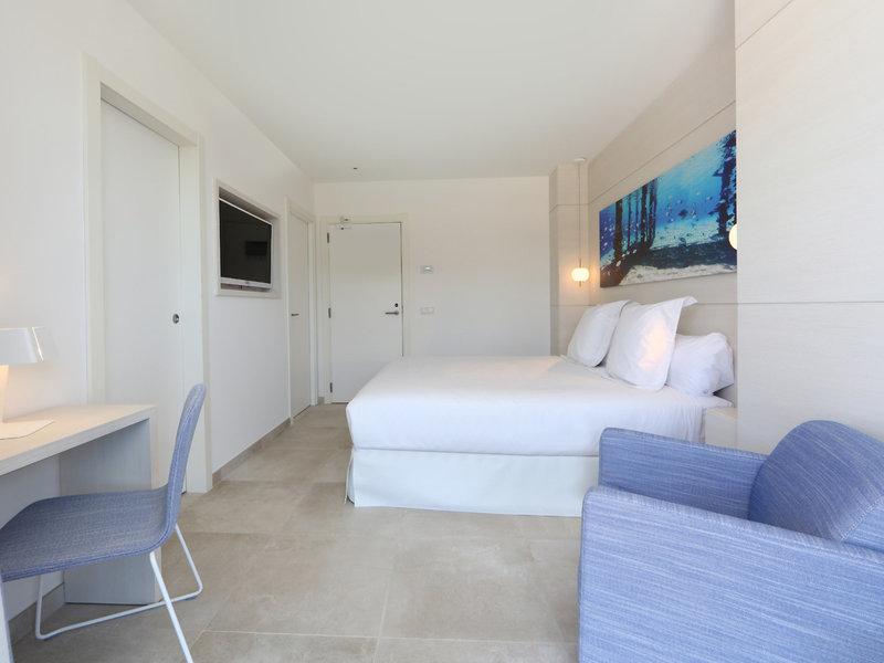 Iberostar Selection Santa Eulalia Ibiza 35