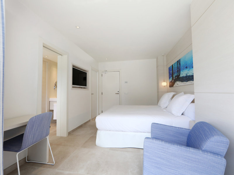 Iberostar Selection Santa Eulalia Ibiza 37