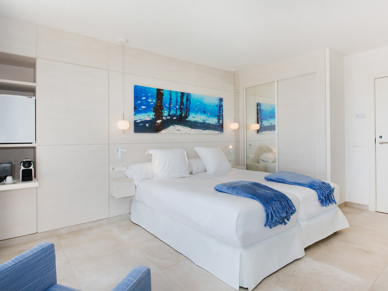 Iberostar Selection Santa Eulalia Ibiza 41
