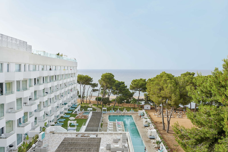 Iberostar Selection Santa Eulalia Ibiza 11