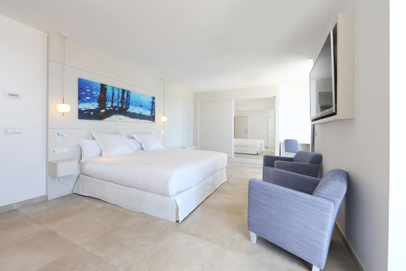 Iberostar Selection Santa Eulalia Ibiza 20