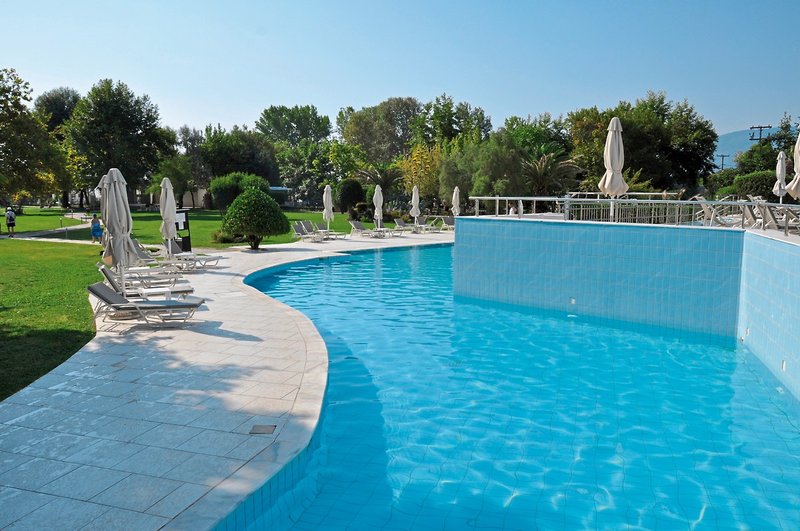 Olympian Bay Grand Resort 2