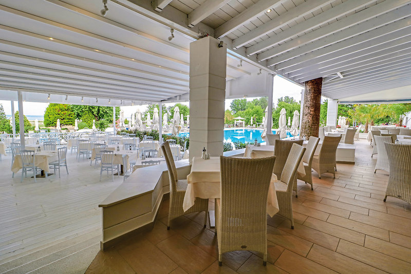 Olympian Bay Grand Resort 22