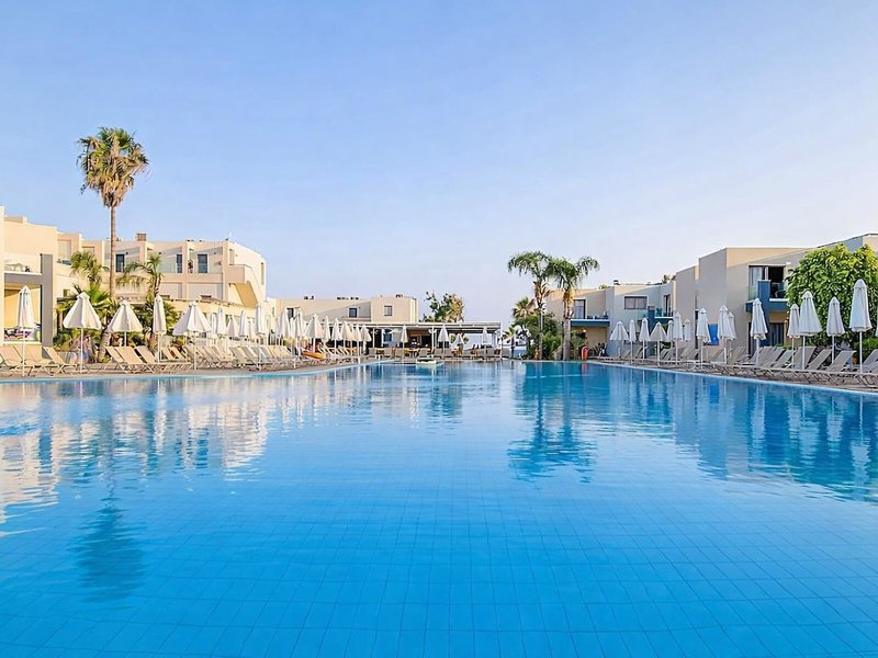 Electra Beach Resort 1