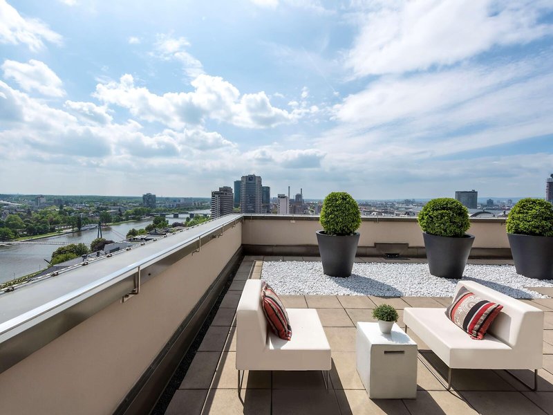 Adina Apartment Hotel Frankfurt Neue Oper 5