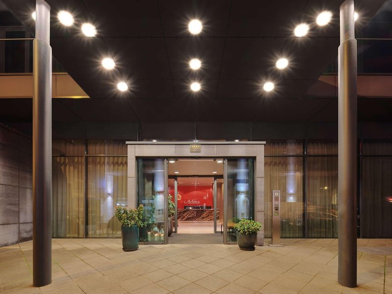 Adina Apartment Hotel Frankfurt Neue Oper 12