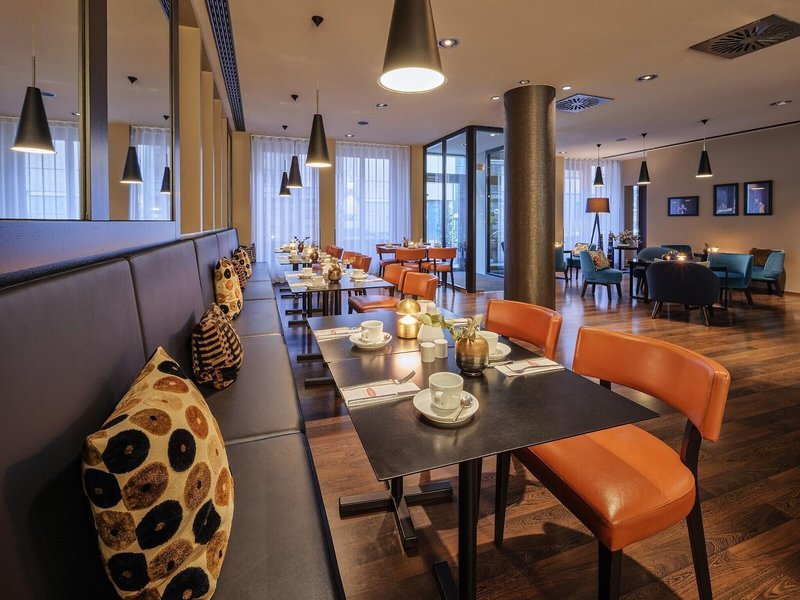 Adina Apartment Hotel Frankfurt Neue Oper 19