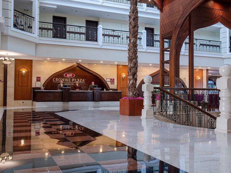 Crowne Plaza Antalya 21
