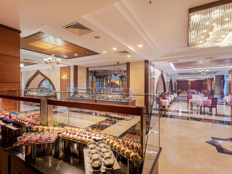 Crowne Plaza Antalya 26