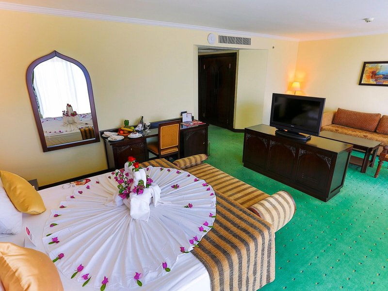 Crowne Plaza Antalya 38