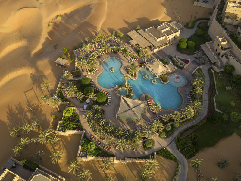 Qasr Al Sarab Desert Resort by Anantara 8 - Outdoor Pool