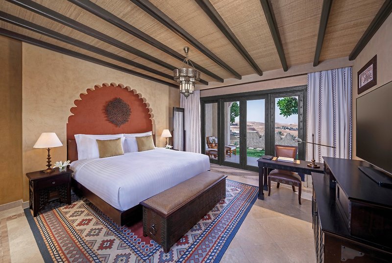 Qasr Al Sarab Desert Resort by Anantara 3