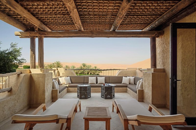 Qasr Al Sarab Desert Resort by Anantara 6