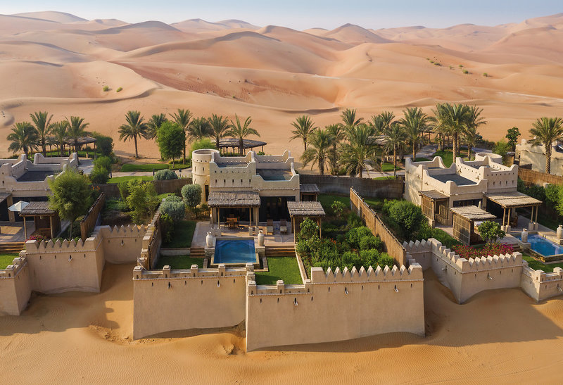 Qasr Al Sarab Desert Resort by Anantara 9