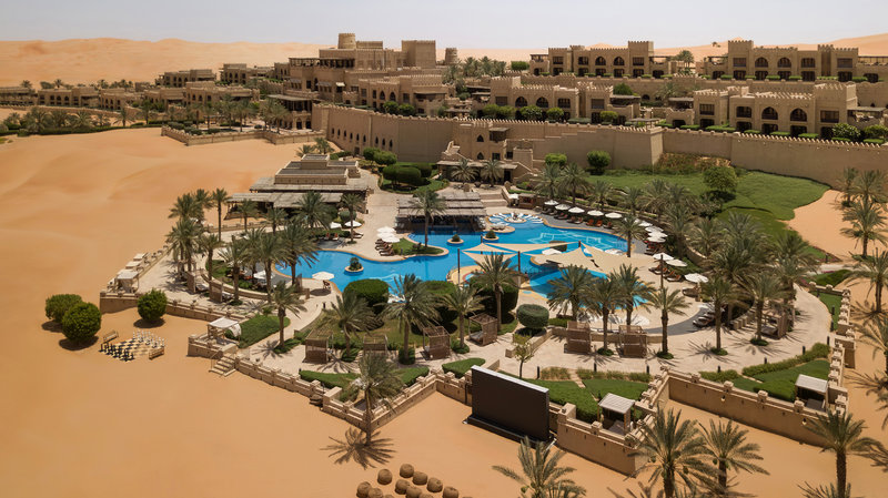 Qasr Al Sarab Desert Resort by Anantara 1