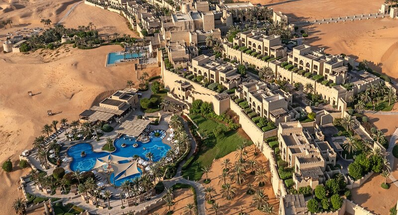 Qasr Al Sarab Desert Resort by Anantara 2