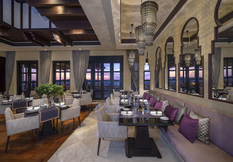 Qasr Al Sarab Desert Resort by Anantara 10