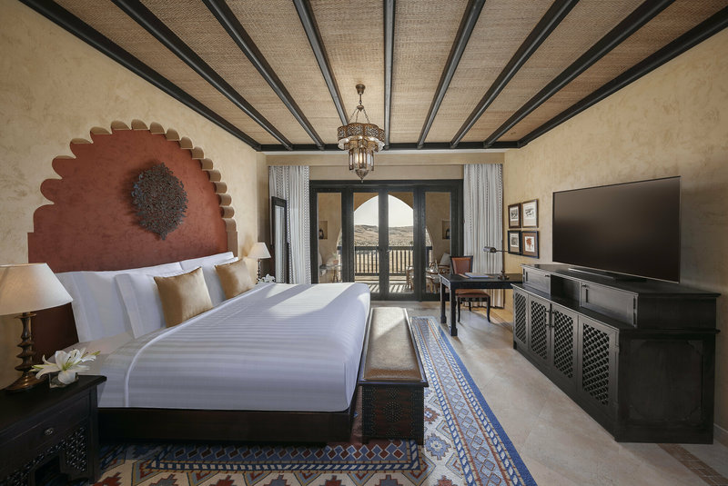 Qasr Al Sarab Desert Resort by Anantara 11