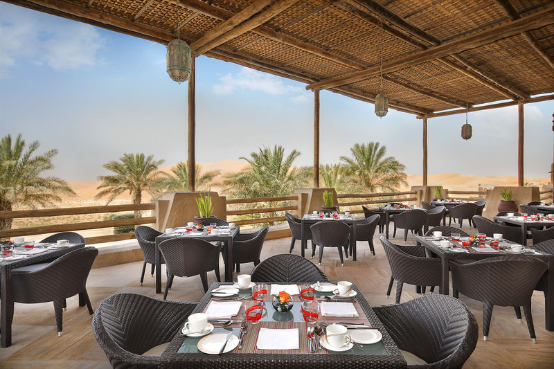 Qasr Al Sarab Desert Resort by Anantara 8