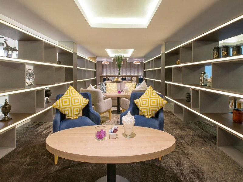Eastin Grand Hotel Saigon 18