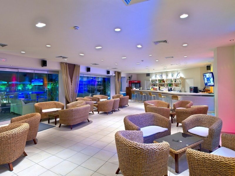 Elinotel Apolamare 16