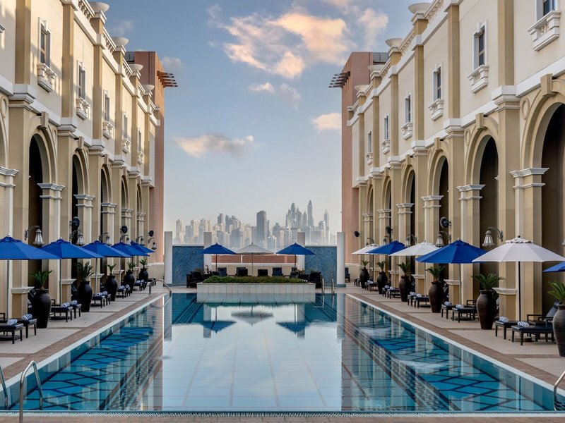 Mövenpick Ibn Battuta Gate Hotel Dubai 1