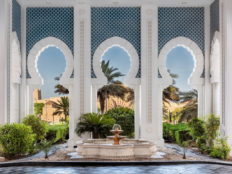 Mövenpick Ibn Battuta Gate Hotel Dubai 6