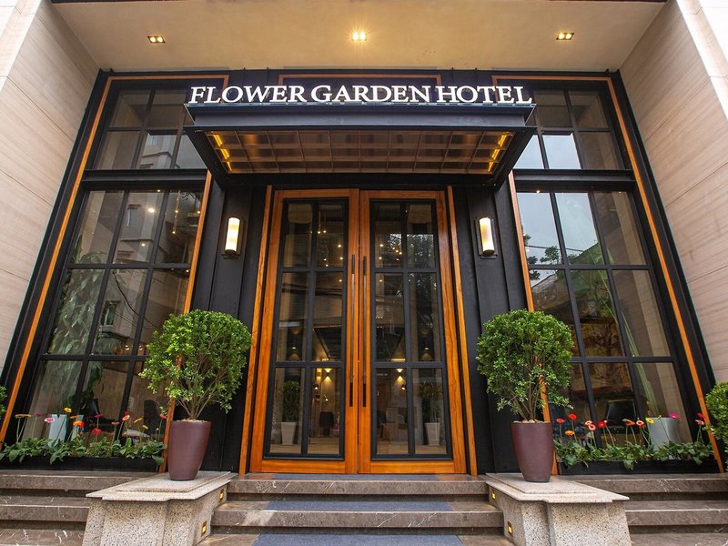 Flower Garden Hanoi Hotel 1