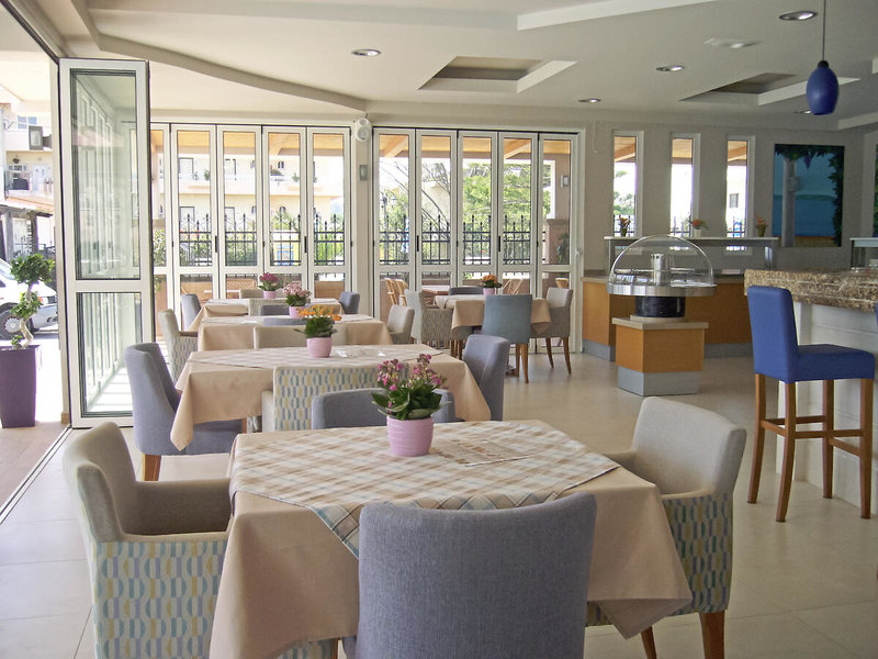 Rhodian Rose Hotel 8