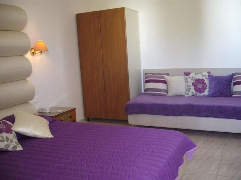 Rhodian Rose Hotel 9