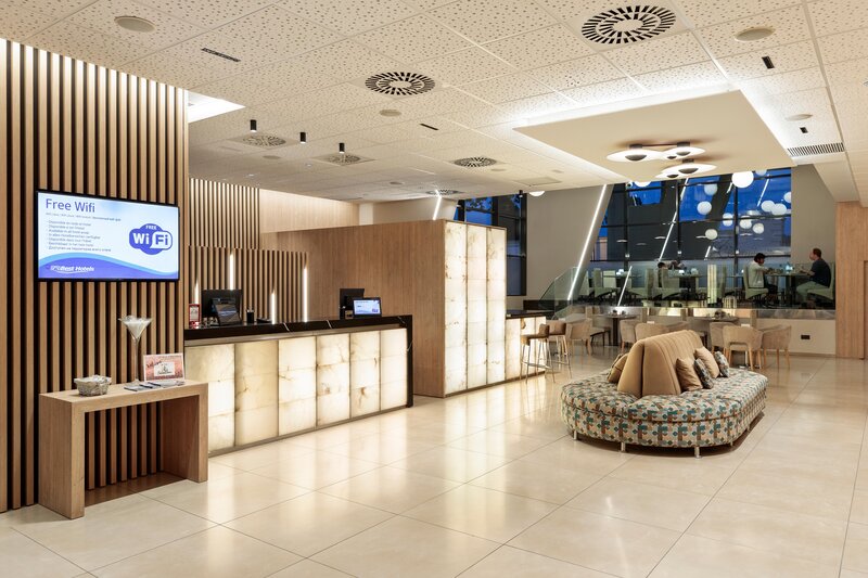 Hotel 4 Barcelona 52