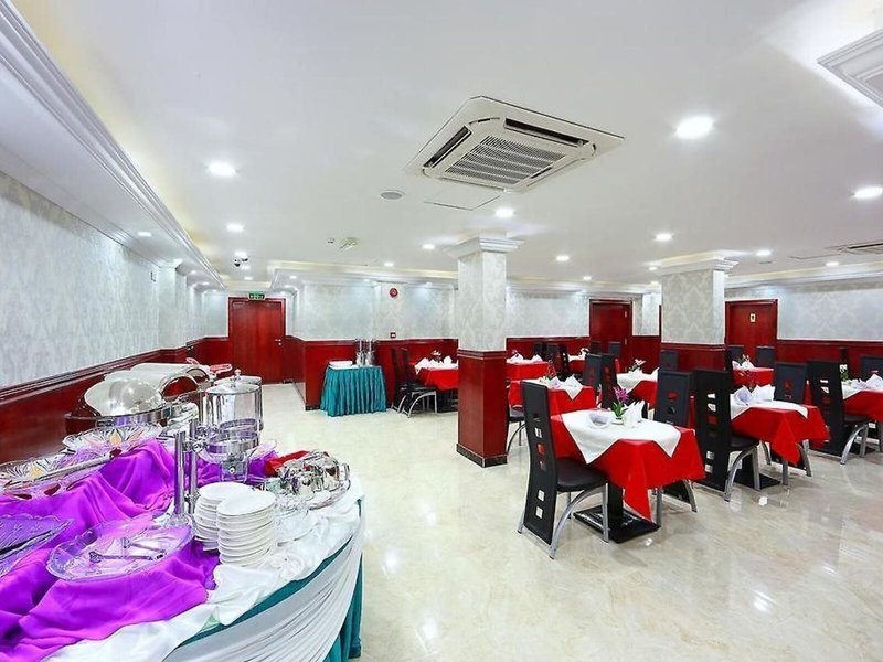 OYO 492 Gulf Star 9