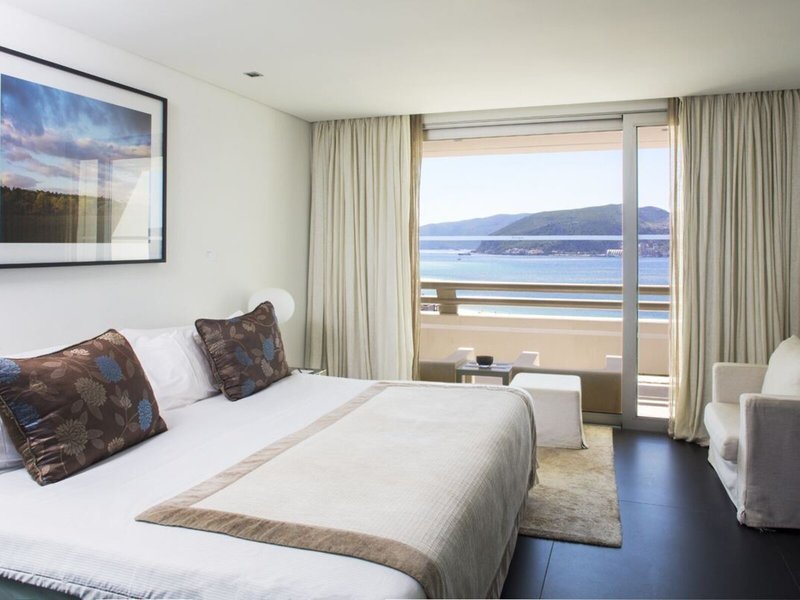 Blue & Green Troia Design 41