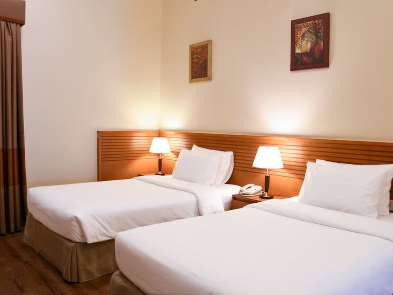 Ramada Hotel & Suites by Wyndham Ajman 11