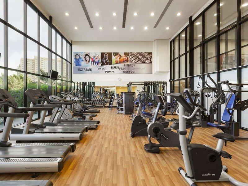 Ramada Hotel & Suites Ajman 8