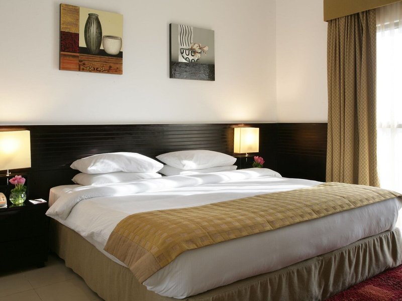 Ramada Hotel & Suites Ajman 9