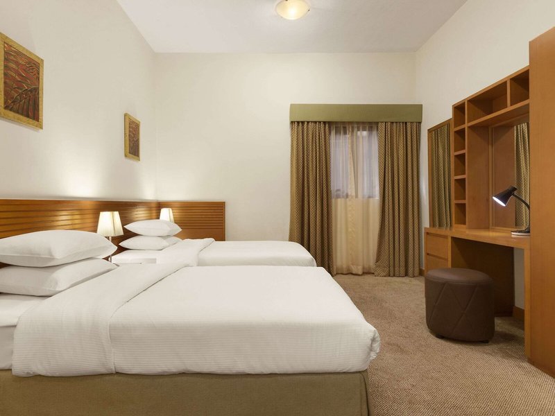 Ramada Hotel & Suites Ajman 20